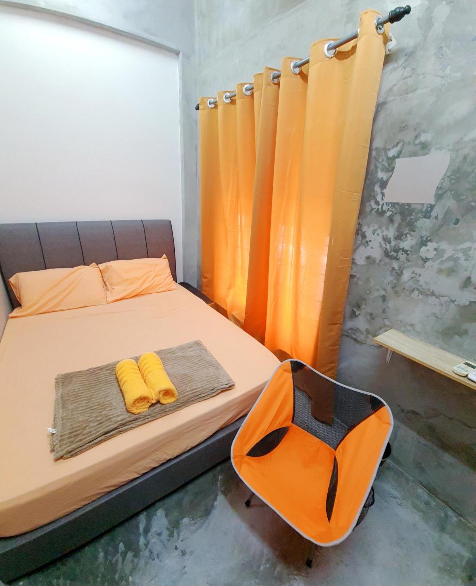 Lot 85 Seremban Town New Cozy Homestay Lobak Roomstay Exterior foto